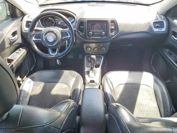 3C4NJDBB2JT104017 2018 JEEP COMPASS - Image 8