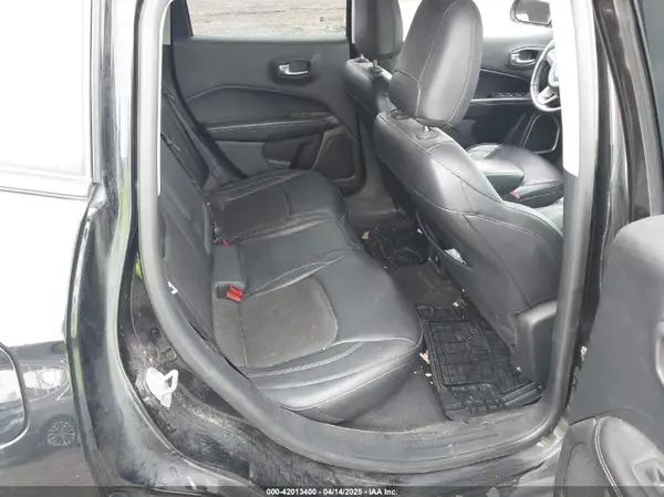 3C4NJDBB2JT108035 2018 JEEP COMPASS - Image 8