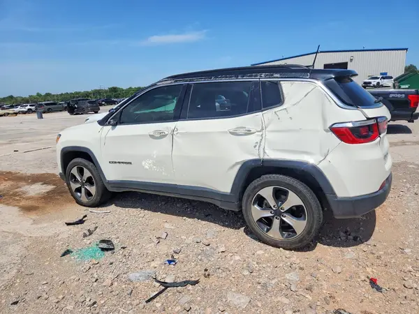 3C4NJDBB2JT108097 2018 JEEP COMPASS - Image 2