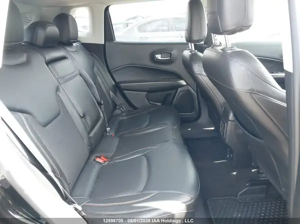 3C4NJDBB2JT111856 2018 JEEP COMPASS - Image 8