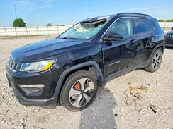 3C4NJDBB2JT113882 2018 JEEP COMPASS