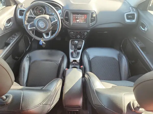 3C4NJDBB2JT115003 2018 JEEP COMPASS - Image 8