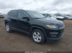3C4NJDBB2JT127958 2018 JEEP COMPASS