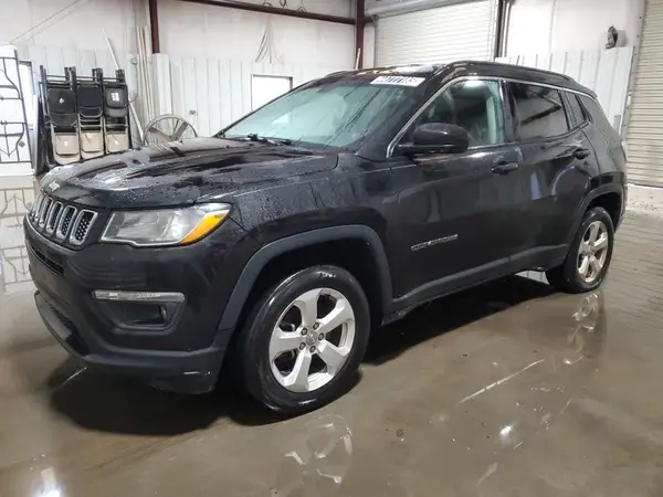3C4NJDBB2JT138846 2018 JEEP COMPASS - Image 1