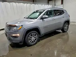 3C4NJDBB2JT142864 2018 JEEP COMPASS