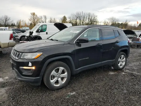 3C4NJDBB2JT150611 2018 JEEP COMPASS - Image 1