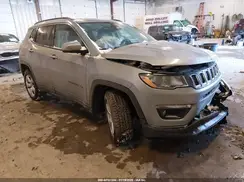 3C4NJDBB2JT177582 2018 JEEP COMPASS