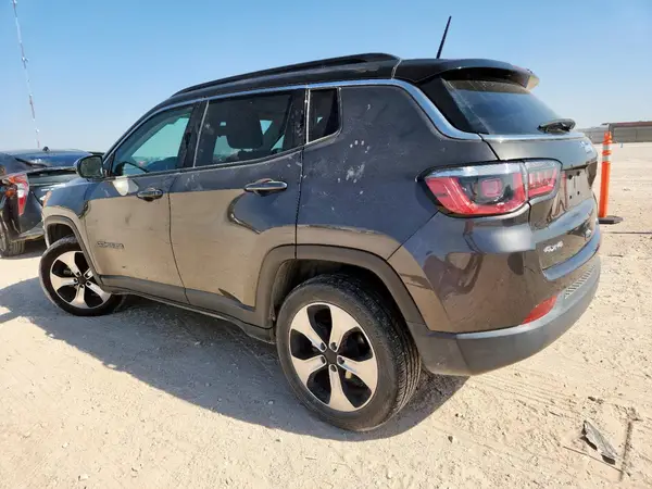 3C4NJDBB2JT178165 2018 JEEP COMPASS - Image 2