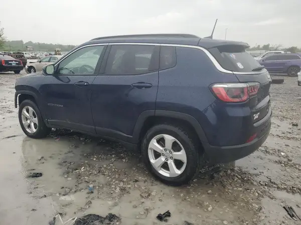 3C4NJDBB2JT178442 2018 JEEP COMPASS - Image 2