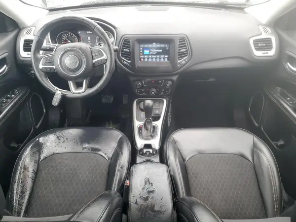 3C4NJDBB2JT178442 2018 JEEP COMPASS - Image 8