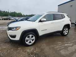 3C4NJDBB2JT180742 2018 JEEP COMPASS