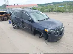 3C4NJDBB2JT185746 2018 JEEP COMPASS