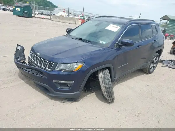 3C4NJDBB2JT185746 2018 JEEP COMPASS - Image 2