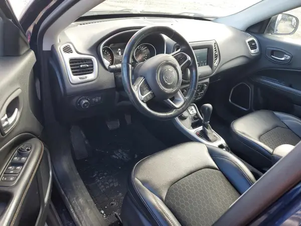 3C4NJDBB2JT191966 2018 JEEP COMPASS - Image 8