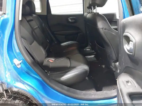3C4NJDBB2JT200181 2018 JEEP COMPASS - Image 8