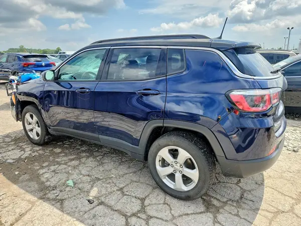 3C4NJDBB2JT201816 2018 JEEP COMPASS - Image 2