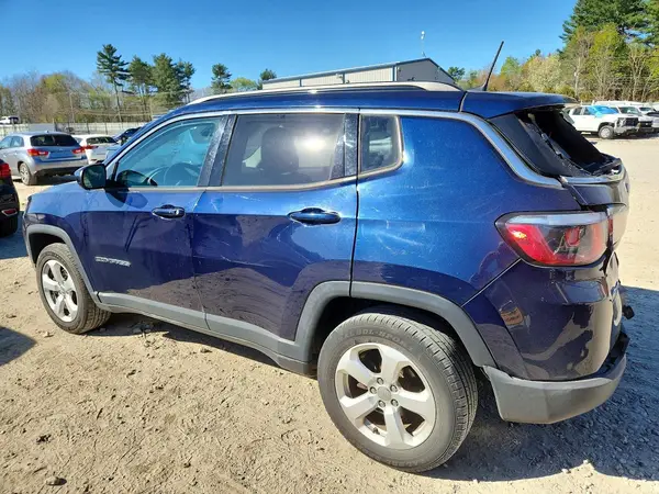 3C4NJDBB2JT222505 2018 JEEP COMPASS - Image 2
