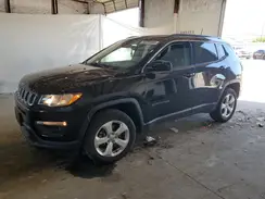 3C4NJDBB2JT232824 2018 JEEP COMPASS