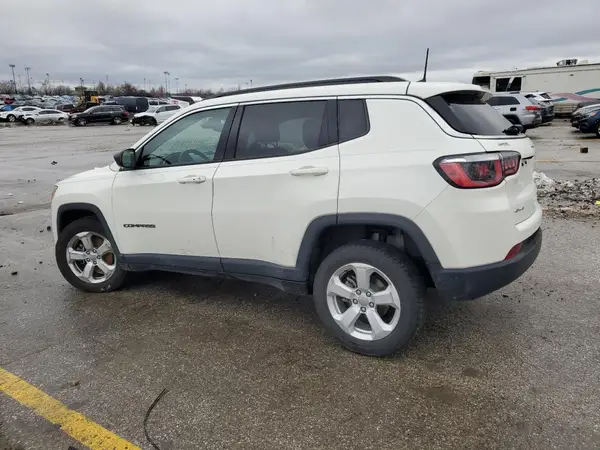 3C4NJDBB2JT238140 2018 JEEP COMPASS - Image 2
