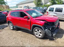 3C4NJDBB2JT239806 2018 JEEP COMPASS