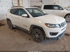3C4NJDBB2JT255696 2018 JEEP COMPASS