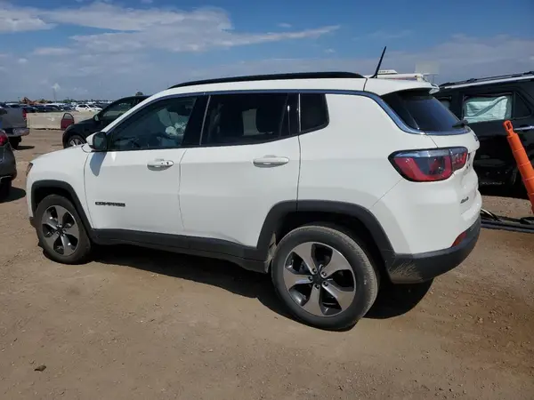 3C4NJDBB2JT256010 2018 JEEP COMPASS - Image 2