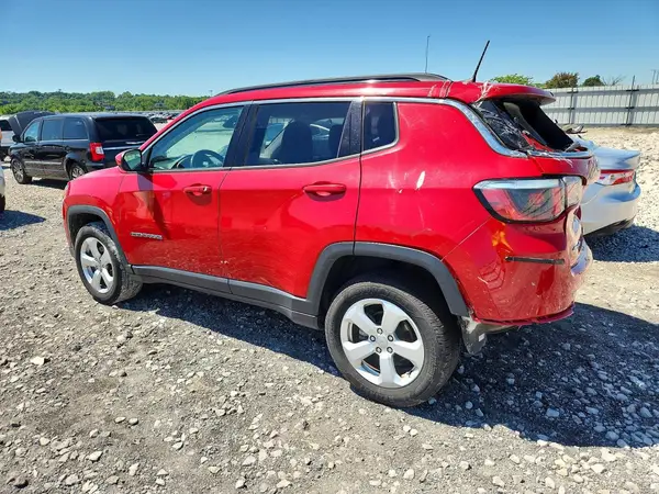 3C4NJDBB2JT256766 2018 JEEP COMPASS - Image 2