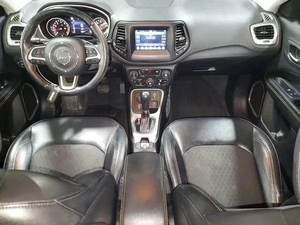 3C4NJDBB2JT261966 2018 JEEP COMPASS - Image 8