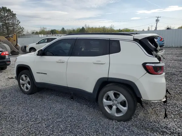 3C4NJDBB2JT282705 2018 JEEP COMPASS - Image 2