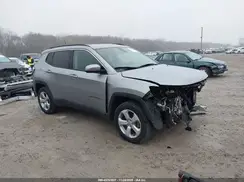 3C4NJDBB2JT291274 2018 JEEP COMPASS