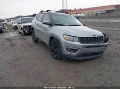 3C4NJDBB2JT298810 2018 JEEP COMPASS