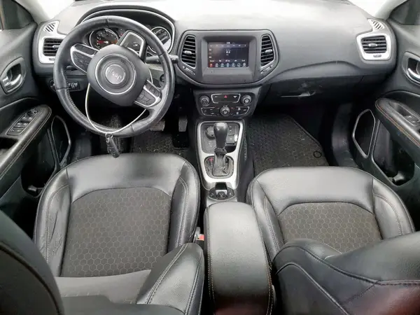 3C4NJDBB2JT313550 2018 JEEP COMPASS - Image 8