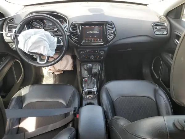 3C4NJDBB2JT313967 2018 JEEP COMPASS - Image 8