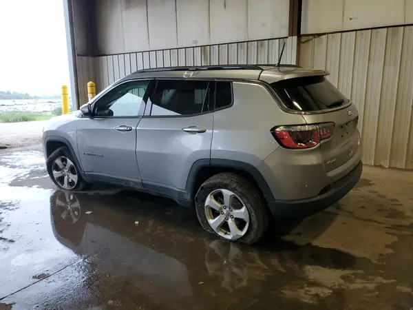 3C4NJDBB2JT314715 2018 JEEP COMPASS - Image 2