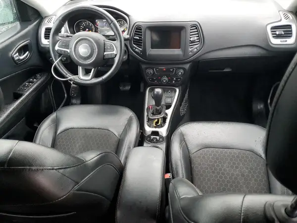 3C4NJDBB2JT316108 2018 JEEP COMPASS - Image 8