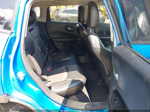 3C4NJDBB2JT325228 2018 JEEP COMPASS - Image 8