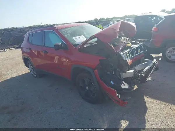 3C4NJDBB2JT331384 2018 JEEP COMPASS - Image 1