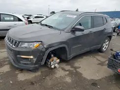 3C4NJDBB2JT343180 2018 JEEP COMPASS