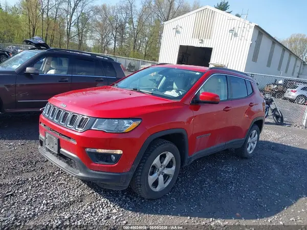 3C4NJDBB2JT373408 2018 JEEP COMPASS - Image 2