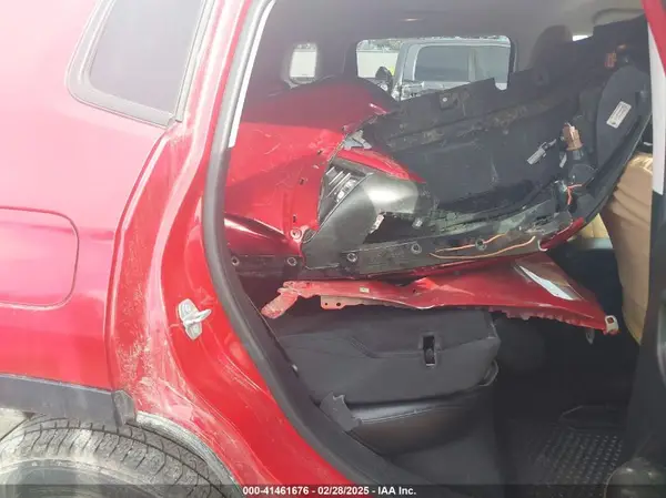 3C4NJDBB2JT393805 2018 JEEP COMPASS - Image 8