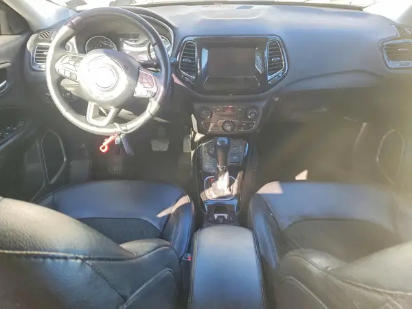 3C4NJDBB2JT395005 2018 JEEP COMPASS - Image 8