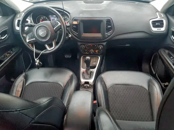 3C4NJDBB2JT401241 2018 JEEP COMPASS - Image 8