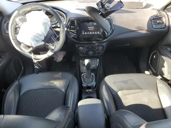 3C4NJDBB2JT401806 2018 JEEP COMPASS - Image 8