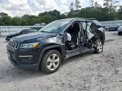 3C4NJDBB2JT418198 2018 JEEP COMPASS