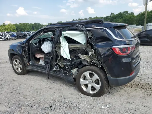 3C4NJDBB2JT418198 2018 JEEP COMPASS - Image 2