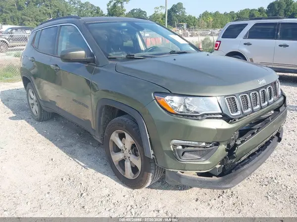 3C4NJDBB2JT418492 2018 JEEP COMPASS - Image 1