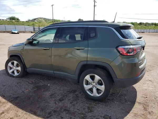 3C4NJDBB2JT418573 2018 JEEP COMPASS - Image 2