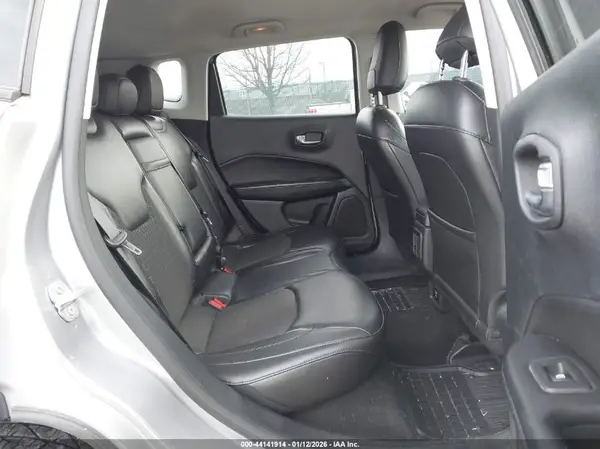 3C4NJDBB2JT433591 2018 JEEP COMPASS - Image 8