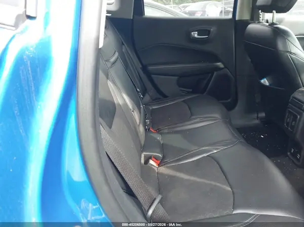 3C4NJDBB2JT436085 2018 JEEP COMPASS - Image 8