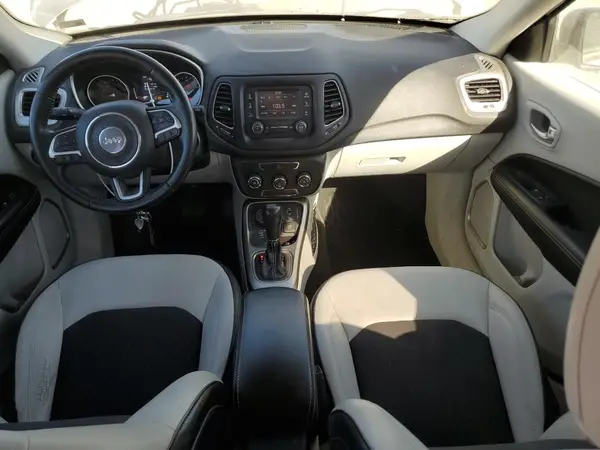 3C4NJDBB2JT455347 2018 JEEP COMPASS - Image 8